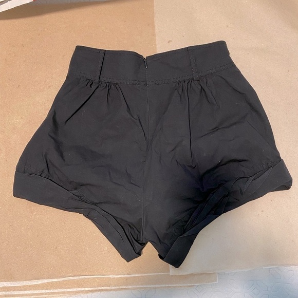Black High-Waisted Cotton Shorts Black 4 - Picture 1 of 7